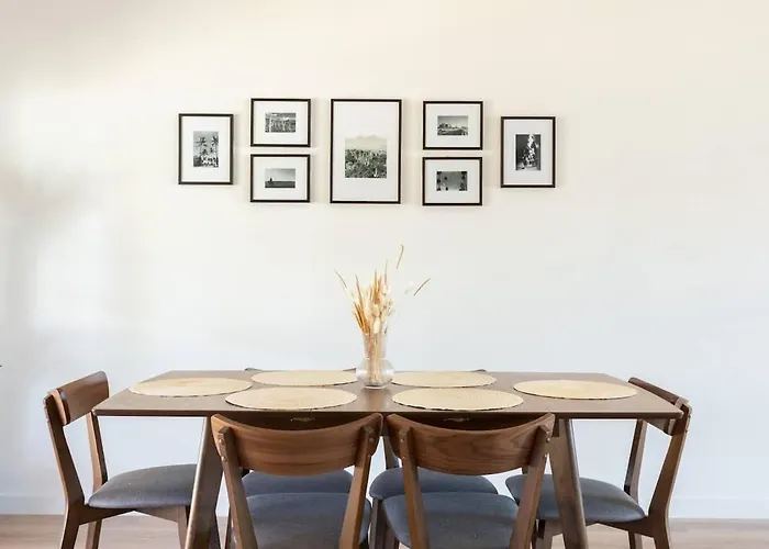Holiday home Renovated Retreat Old Town Sleeps 6 *