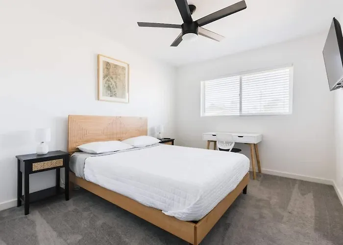 Holiday home Renovated Retreat Old Town Sleeps 6 *